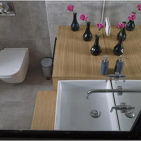 Modern Motlava Apartman